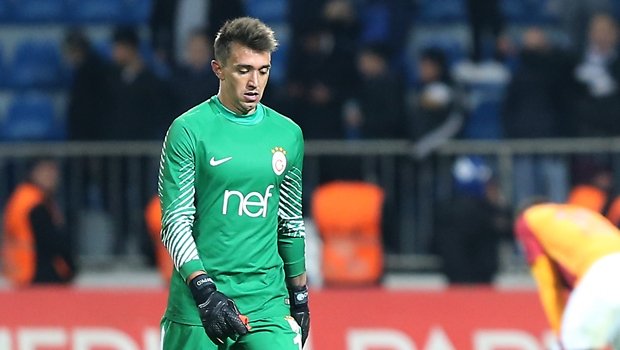 'Fatih Terim'den Muslera için karar! Kapılar kapandı