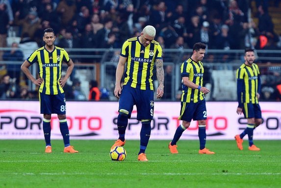 'Fenerbahçe soyunma odası karıştı! 