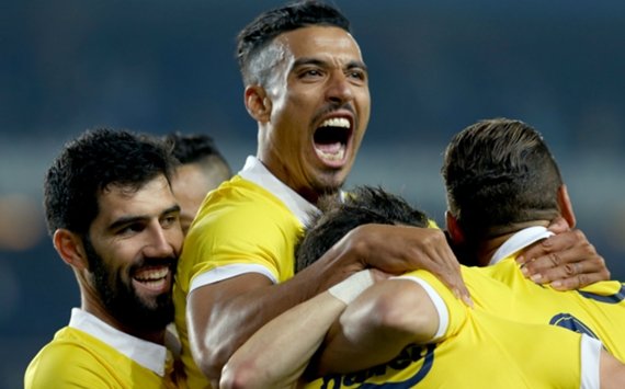 'Fenerbahçe'de değişim kararı! Yepyeni kadro