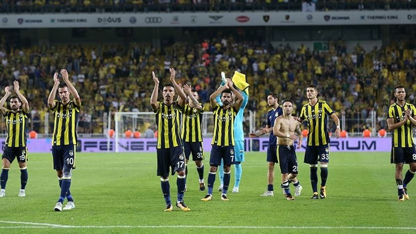 'Fenerbahçe'de derbi öncesi '10 numara' krizi!