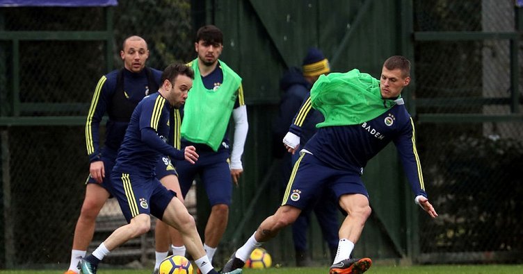 'Fenerbahçe'de yönetim devreye girdi; 