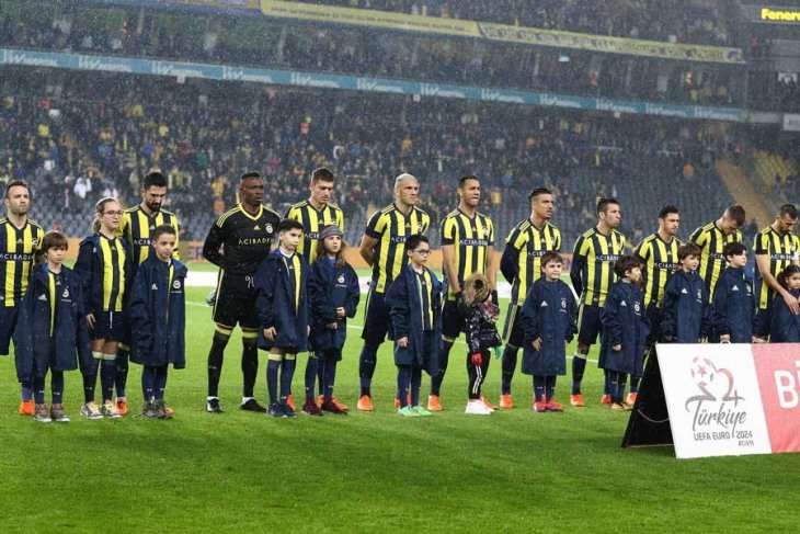 'Fenerbahçe'den Süper Lig'de dengeleri değiştirecek transfer planı! Tam 7 yıldız...