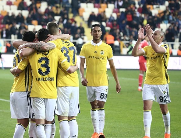 'Fenerbahçe'nin efsanesinden olay yorum! 
