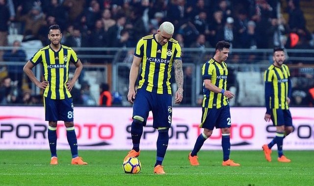 'Fenerbahçe'yi çıldırtan karar! Para cezası...
