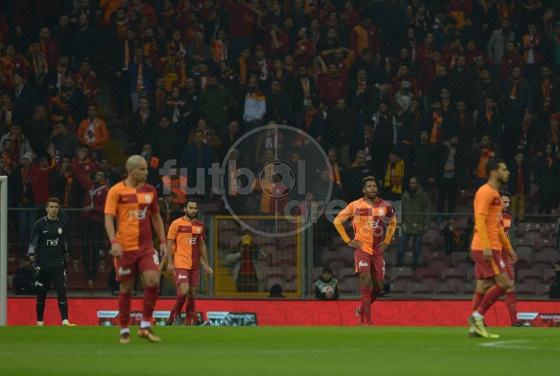 'Galatasaray'da Fenerbahçe derbisi öncesi şok gelişme!
