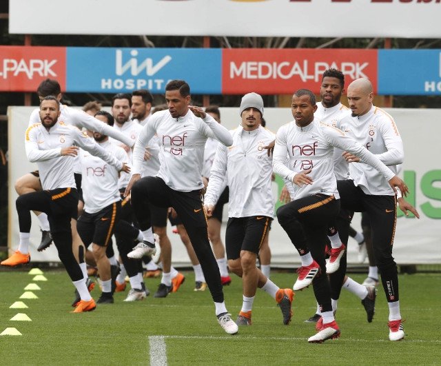 'Galatasaray'ın antrenmanında gerginlik!