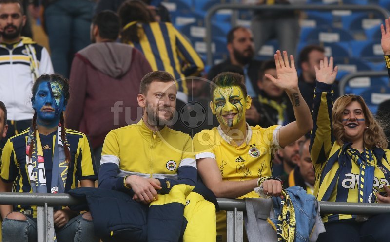 'Kadıköy'de Fatih Terim'e Kebapçı Selahattin mesajı