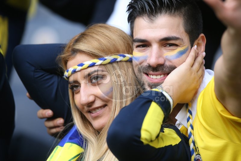 'Kadıköy'e ünlü yağdı!