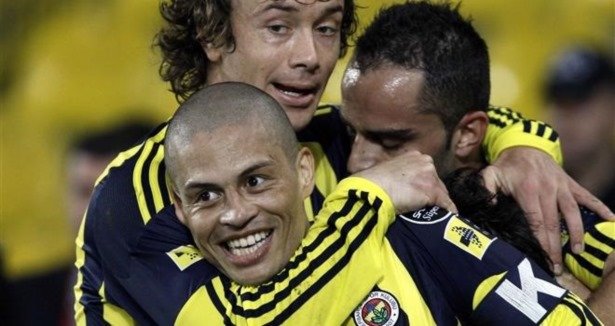 'Lugano'nun stili herkesi şaşırttı! Alex'in yeni mesleğini açıkladı