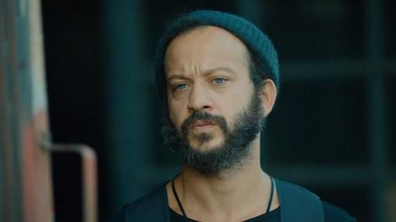 <h2>Rıza Kocaoğlu - Göztepe </h2>