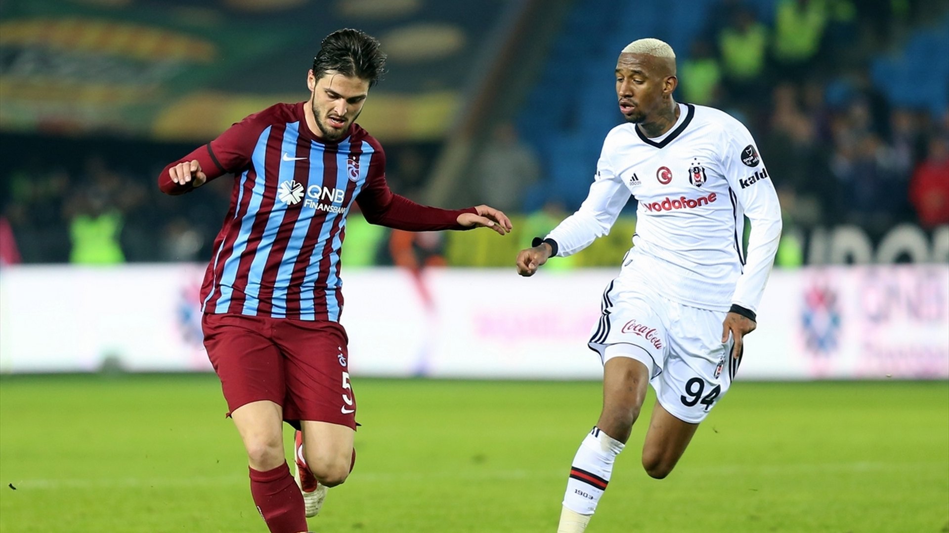 'Talisca rakibinin kaburgasını kırdı!