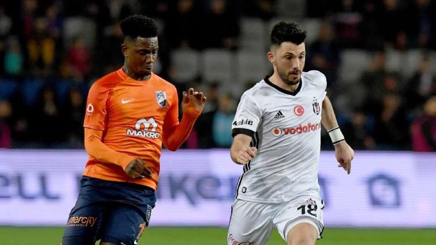 'Tolgay Arslan'dan Başakşehir sonrası flaş itiraf! 