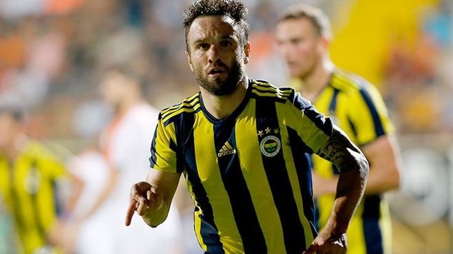 'Valbuena, Galatasaray'ın yıldızını solladı