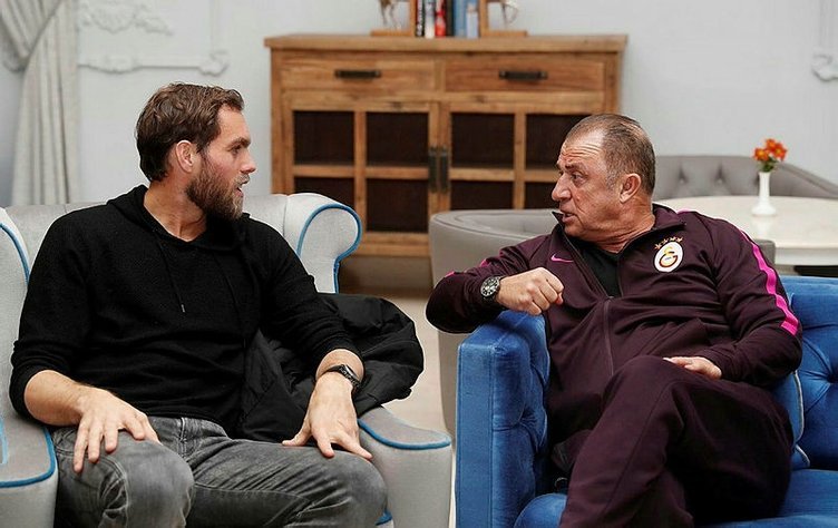 'Ve Johan Elmander'den Galatasaray'a sürpriz transfer
