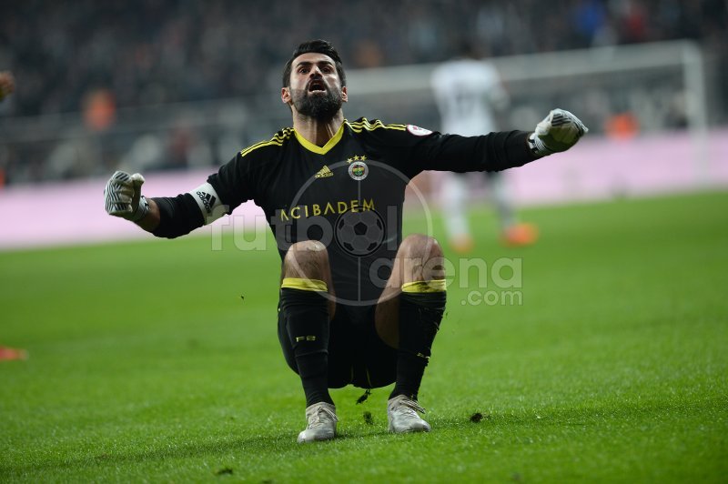 <h2>VOLKAN DEMİREL GOLDEN SONRA DEPAR ATTI</h2>
