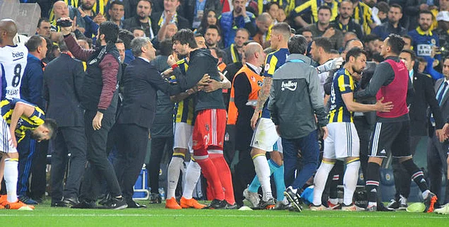 <h2>3 - Beşiktaş’ın tahriği var</h2>