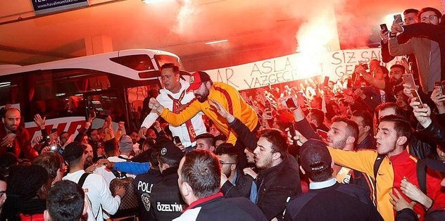 <h2> Galatasaray taraftarı: Bir günde kral olmadık</h2>