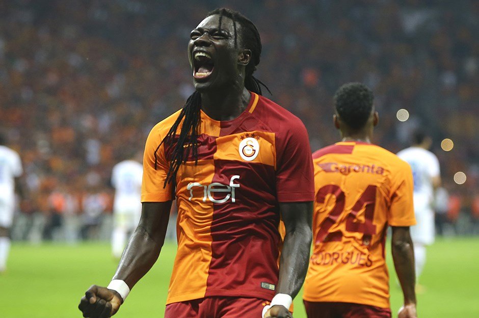 'Beşiktaş'ta Pepe için Bafetimbi Gomis planı