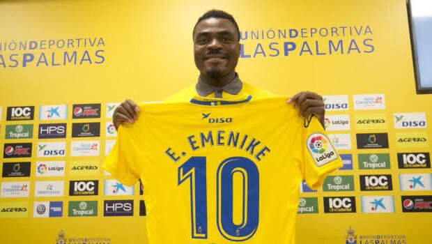 'Emenike için şoke eden sözler! 