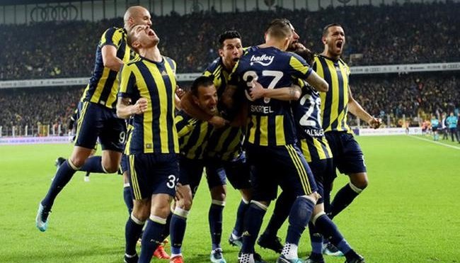 'Fenerbahçeli futbolculardan dev mesaj! 