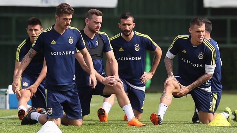 'Fenerbahçeli yıldız forma için geri sayıyor