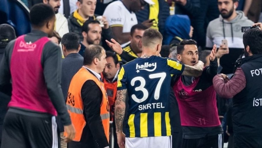 'Flaş! Beşiktaş, Fenerbahçe maçına çıkmazsa ne ceza alacak?