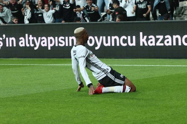 'Flaş! Beşiktaş'ta Talisca'nın yerine o geliyor