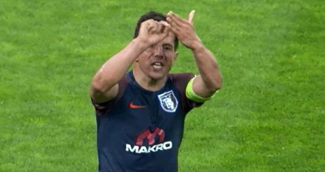 'Galatasaray maçı sonrası sosyal medyayı sallayan Emre Belözoğlu karesi