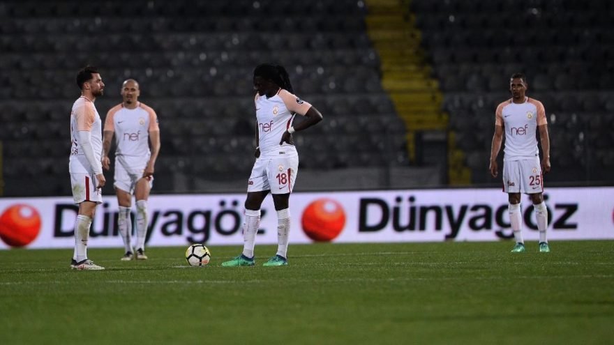 'Galatasaray'da deprem! 6 isim birden gönderiliyor