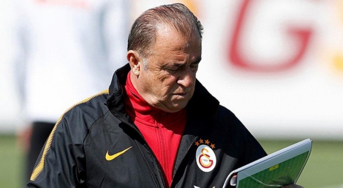 'Galatasaray'da Fatih Terim'den Feghouli kararı
