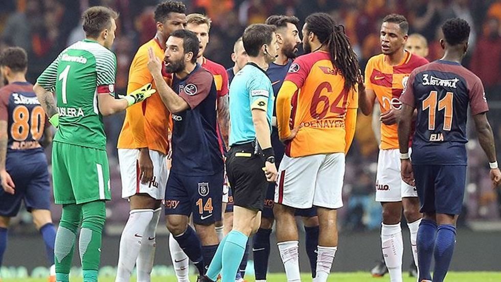 <h2>Galatasaray’ın yıldızı için derbiye geliyorlar! Transfer takibi</h2>
