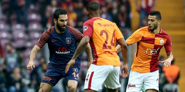 'Galatasaray'ın yıldızı için derbiye geliyorlar! Transfer takibi