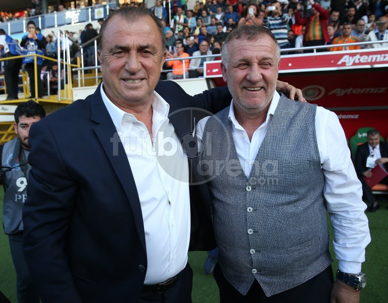 'Galatasaray'lı yıldızdan Fatih Terim'e olay tepki