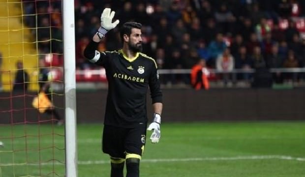 'Herkes bunu konuşuyor! Volkan Demirel'den genç kaleciye...