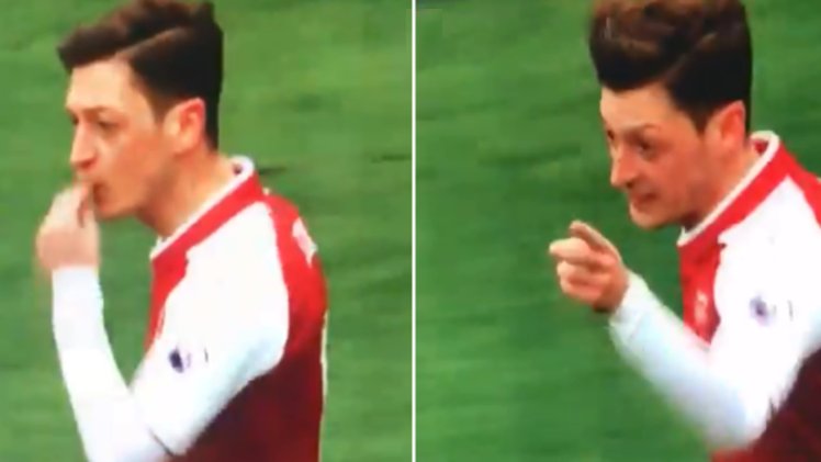 'Mesut Özil'in maç içindeki konuşması kameraya yansıdı! Olay diyalog