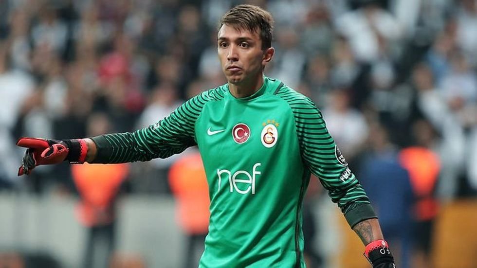 <h2>Muslera</h2>