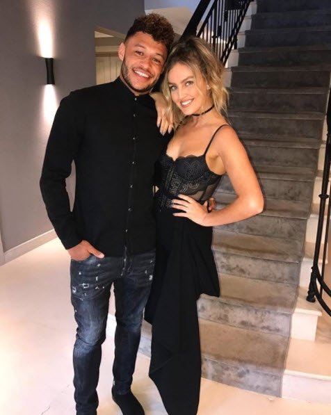 <h2>PERRIE EDWARDS - ALEX-OXLADE CHAMBERLAIN</h2>