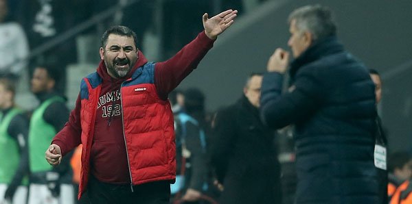 'Ümit Özat'tan Şenol Güneş'e olay sözler! 