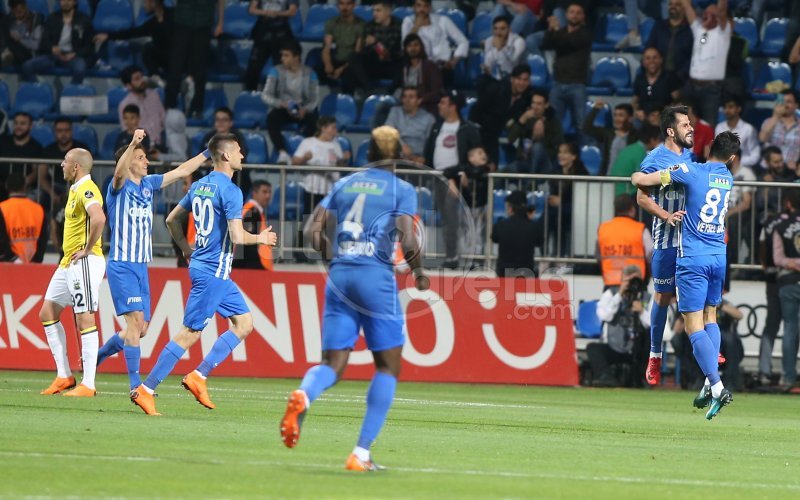 'Valbuena'nın golünde hakeme büyük tepki!