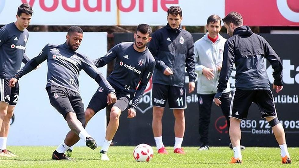 'Ve Beşiktaş'ta flaş transfer kararı! İmzalar atılıyor