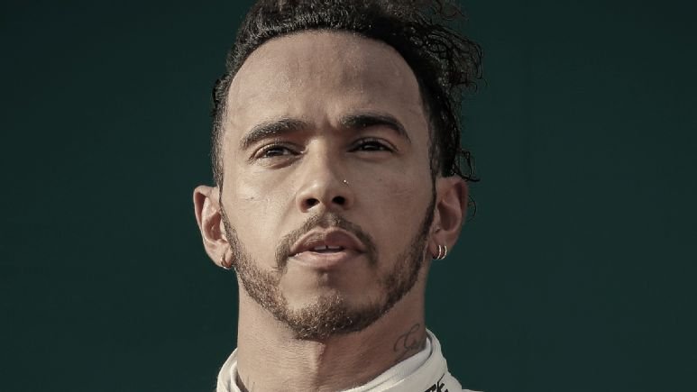 <h2> Lewis Hamilton </h2>