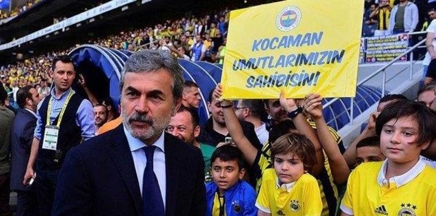  Taraftardan Aykut Kocaman’a çiçek