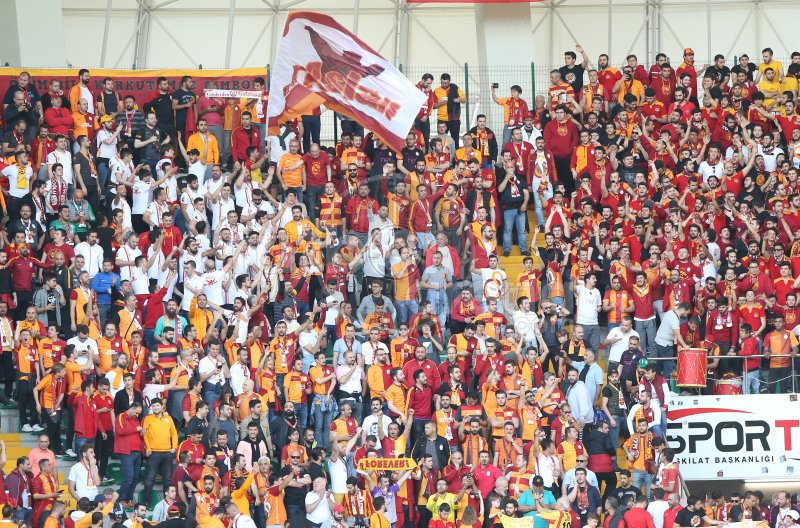 'FutbolArena Akhisarspor - Galatasaray maçında