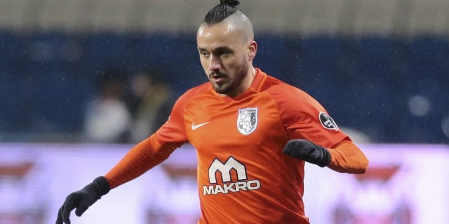 'Başakşehirli futbolcudan İtalya'da Talisca itirafı