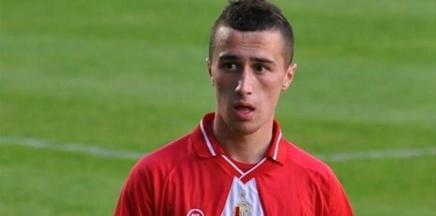 Beşiktaş ve Fenerbahçe sol kanat için savaşta!