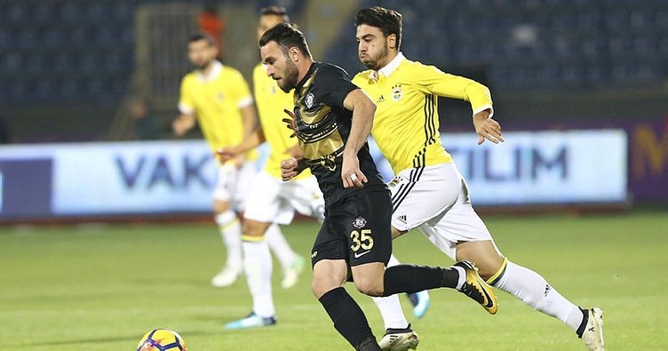 'Beşiktaş'a yazılan futbolcuyu Konyaspor transfer ediyor