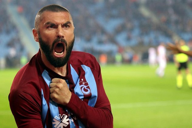 'Beşiktaş'ta Burak Yılmaz için kritik görüşme! 