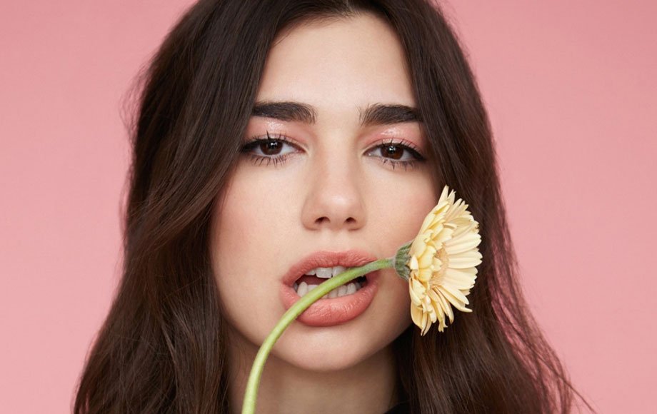 'Dua Lipa, Şampiyonlar Ligi Finali'ne geliyor