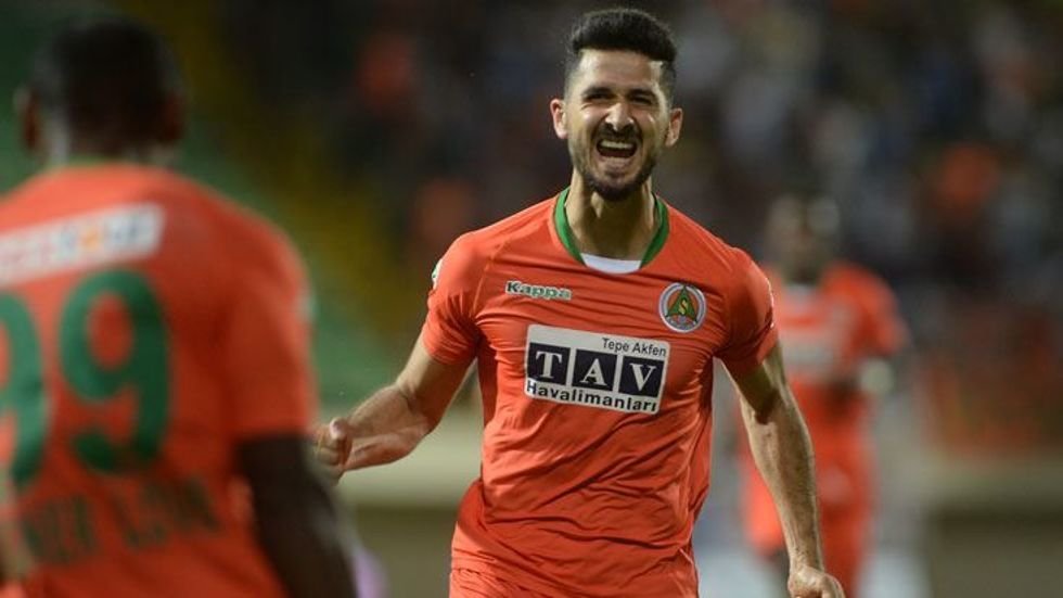 <h2>Emre Akbaba’ya İstanbul sözü </h2>