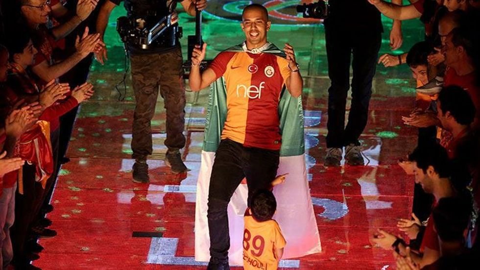 <h2>Feghouli sakat mı?</h2>